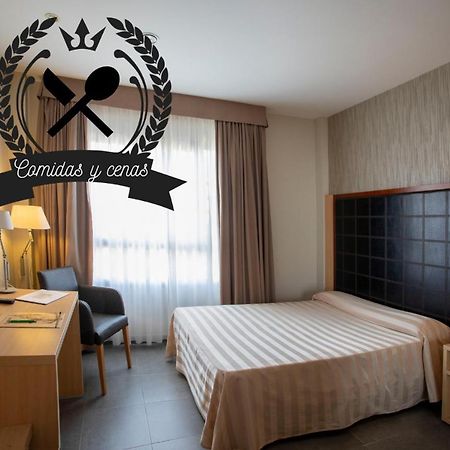 Hotel Salvevir Ejea De Los Caballeros Exteriér fotografie